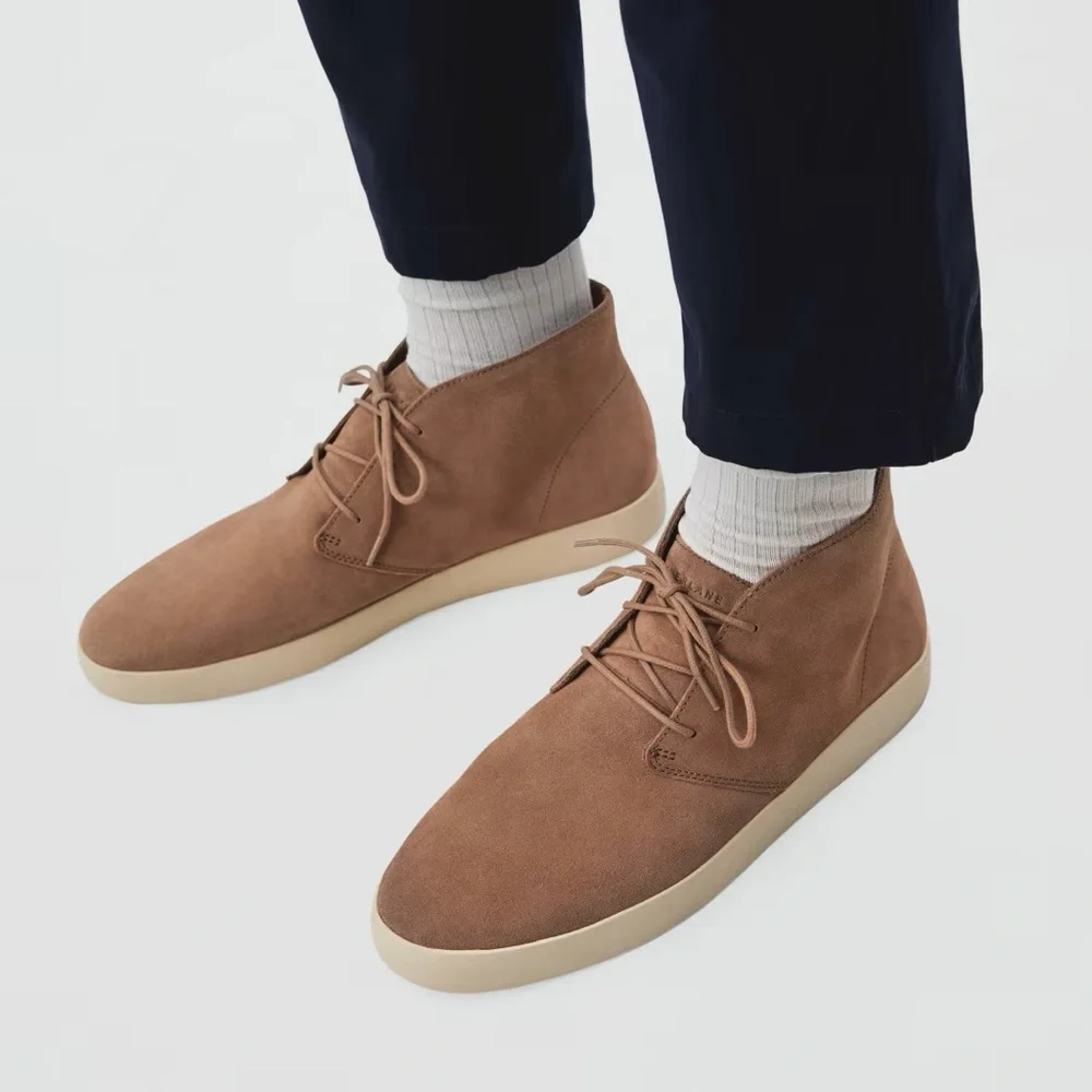 NWOT Everlane Men's Brown Suede Chukka Boots.